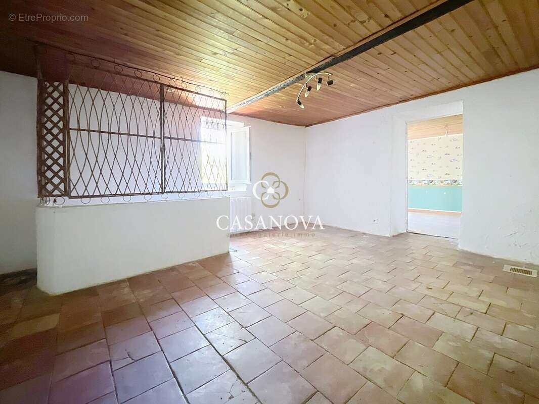 Maison à CLERMONT-L'HERAULT