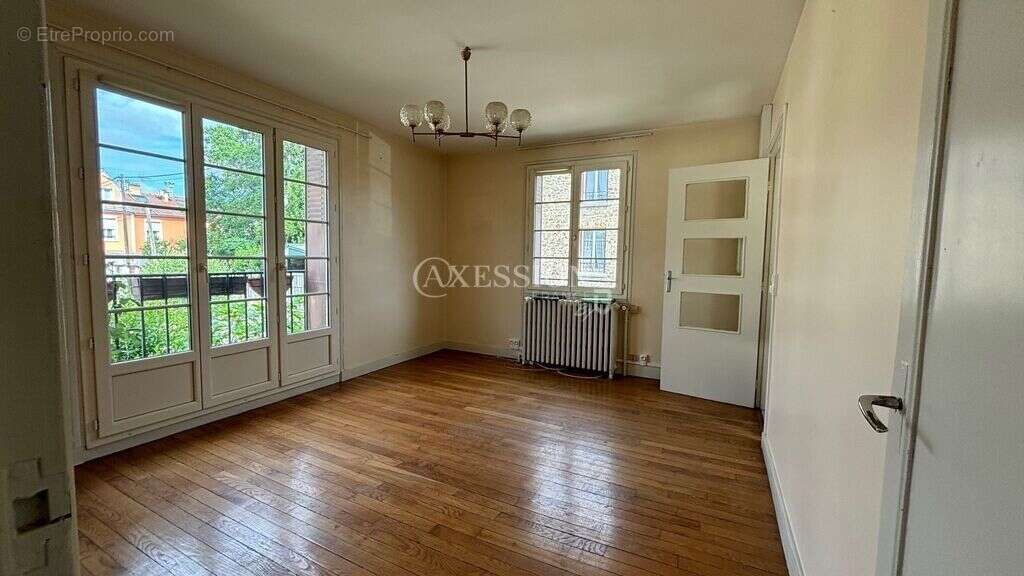 Maison à VILLENEUVE-SAINT-GEORGES