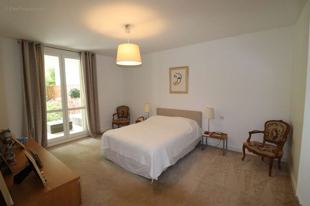 Appartement à LOUVECIENNES