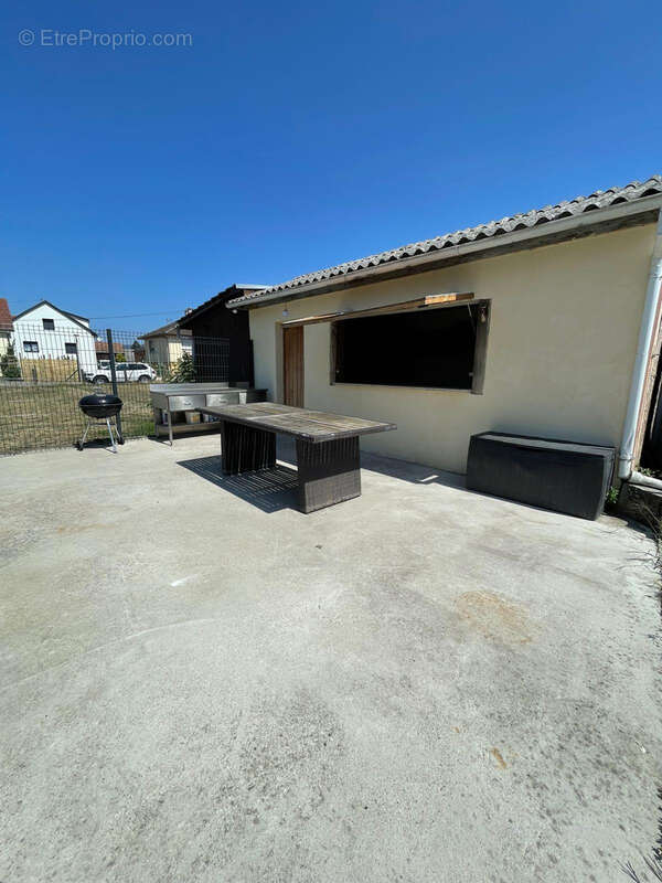 Maison 6 pièces de 120 m2 à Bollwiller - photo 11