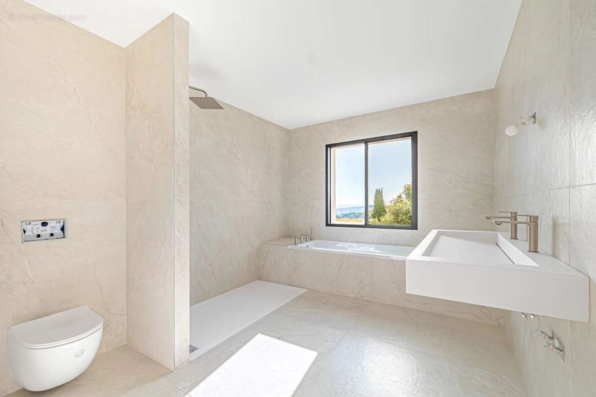 Maison à CANNES