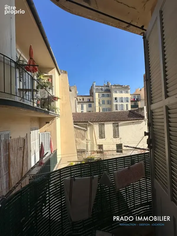 T2 de 54,30m2 Proche de St Charles/ Centre Bourse - photo 4