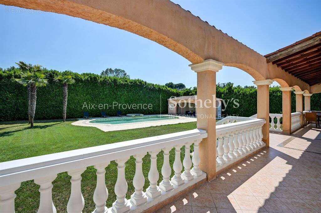 Maison à BOUC-BEL-AIR
