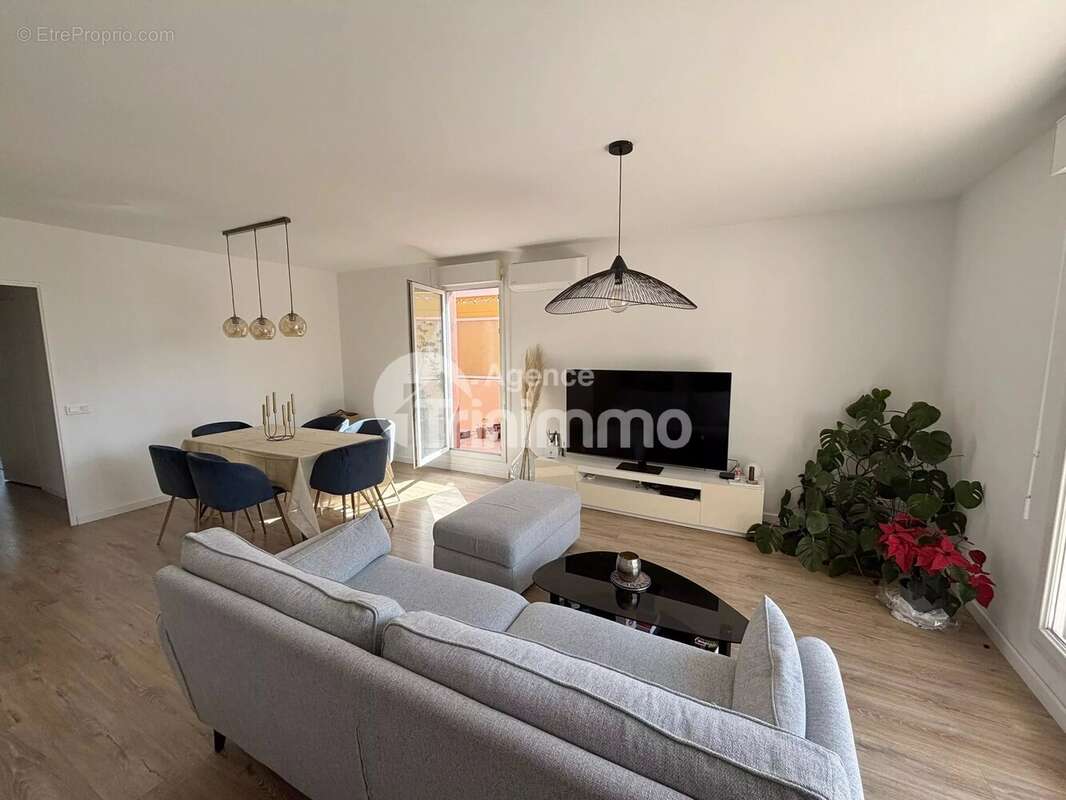Appartement à SAINT-ANDRE-DE-LA-ROCHE