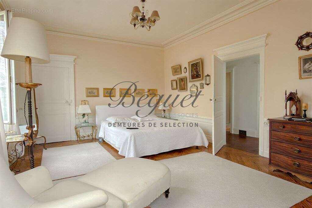Maison à RUGLES