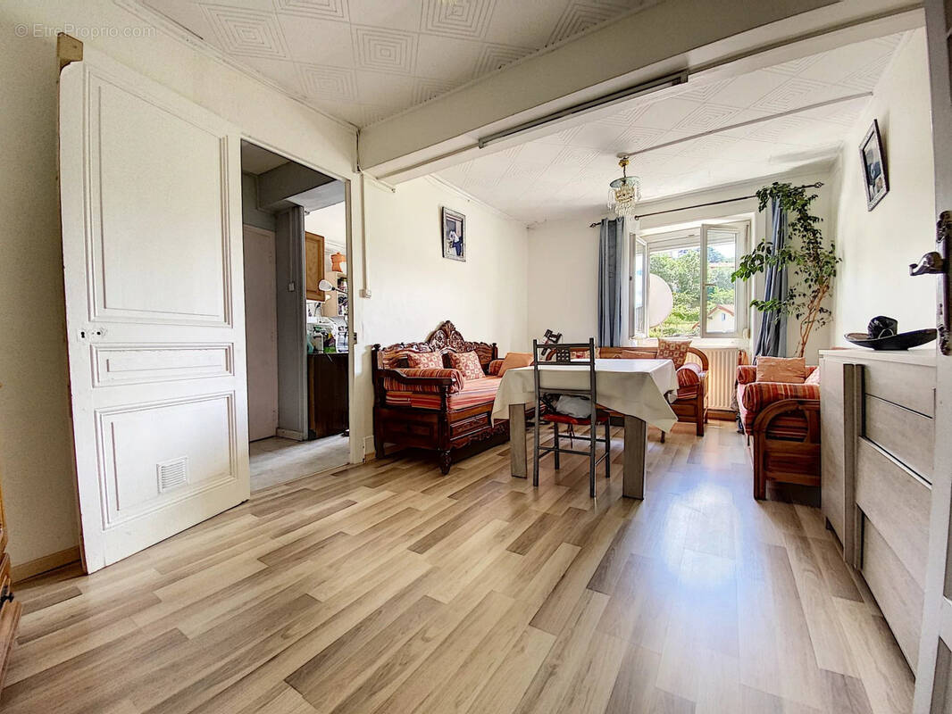 Appartement à RIVE-DE-GIER