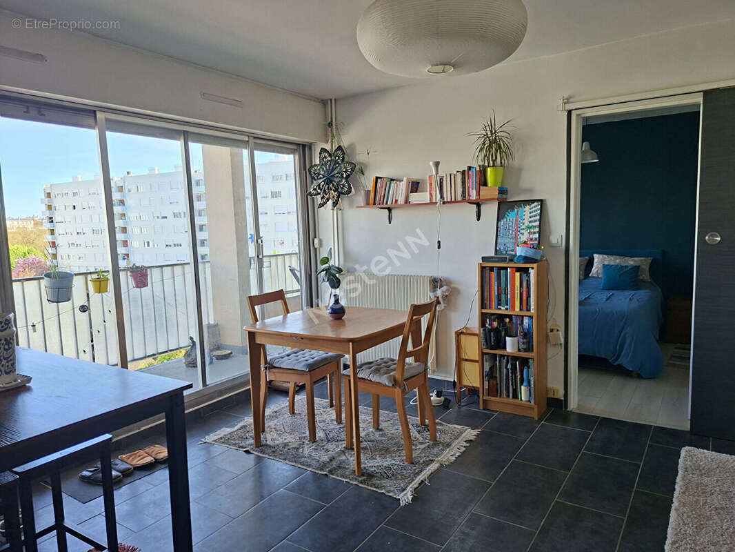 Appartement à MONTREUIL