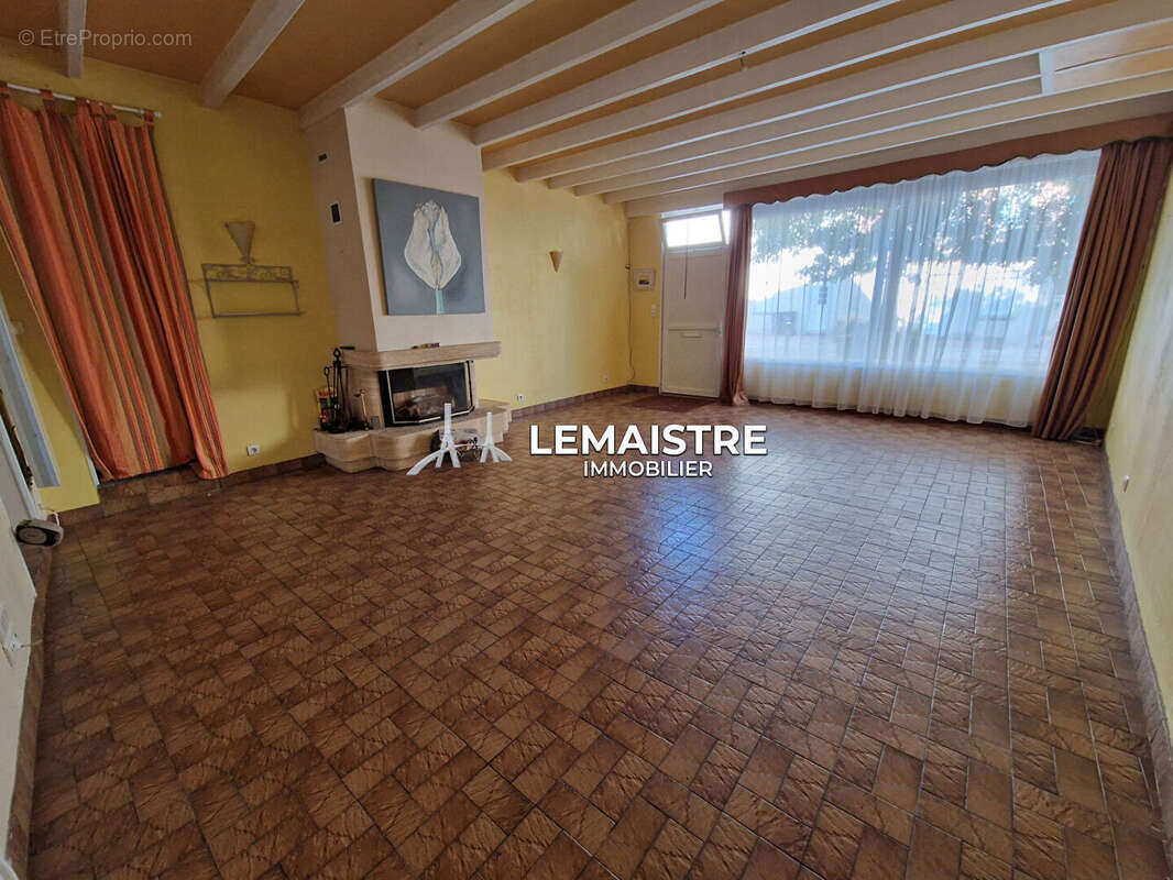 Maison à SAINT-ROMAIN-DE-COLBOSC