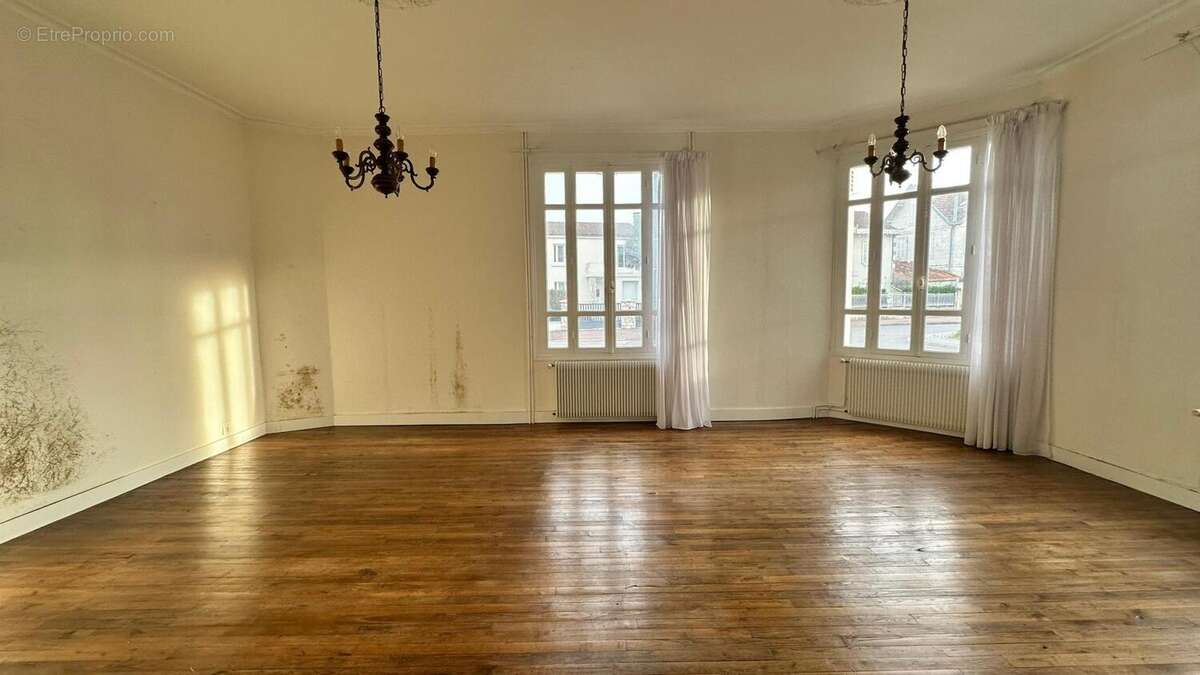 Photo 5 - Maison à SAINTES