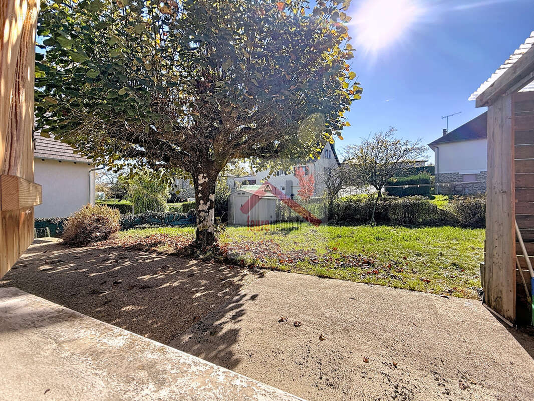 Maison à PERPEZAC-LE-NOIR