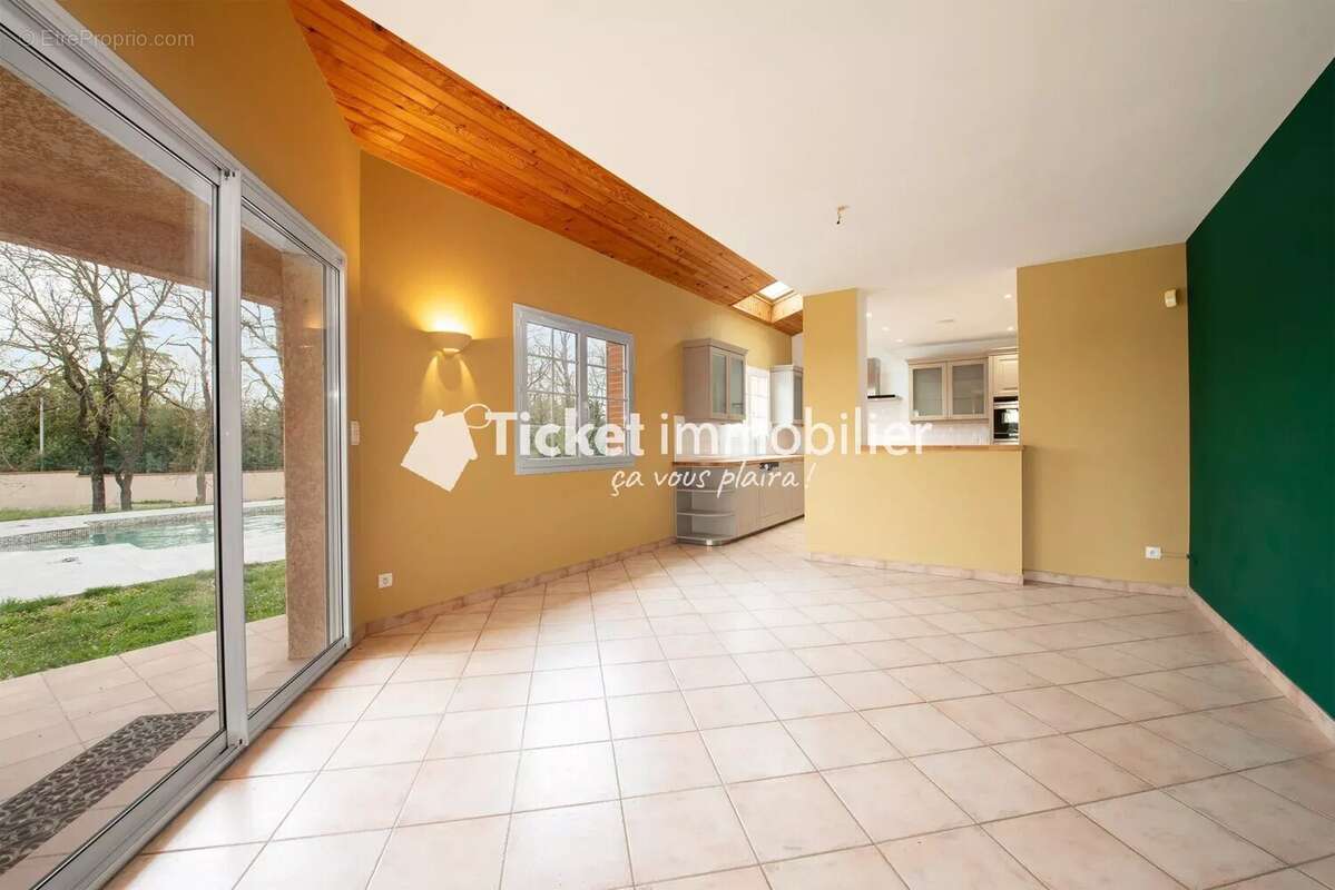 Maison à CORNEBARRIEU