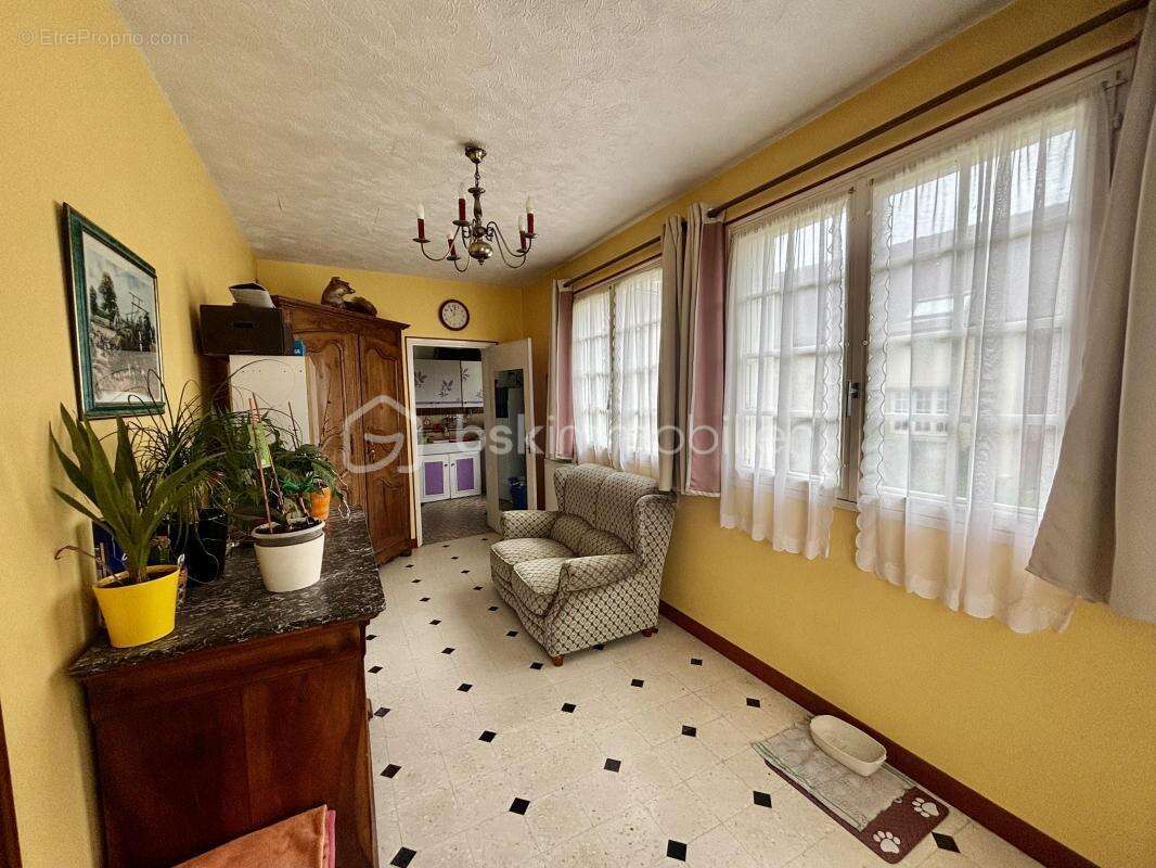 Maison à SAINT-MAURICE-AUX-RICHES-HOMMES