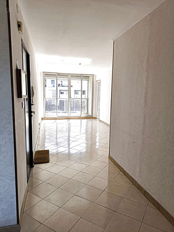 Appartement à MARSEILLE-10E