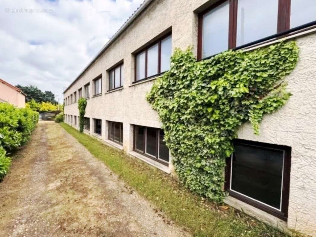 Divers immobilier d'entreprise - photo 18
