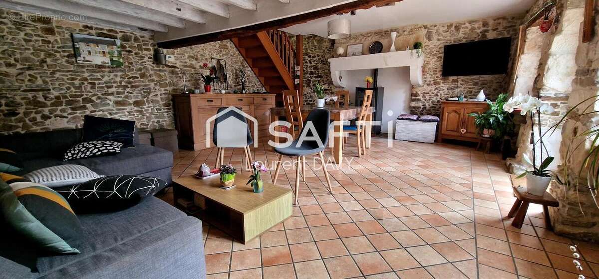 Photo 2 - Maison à ECOUCHE