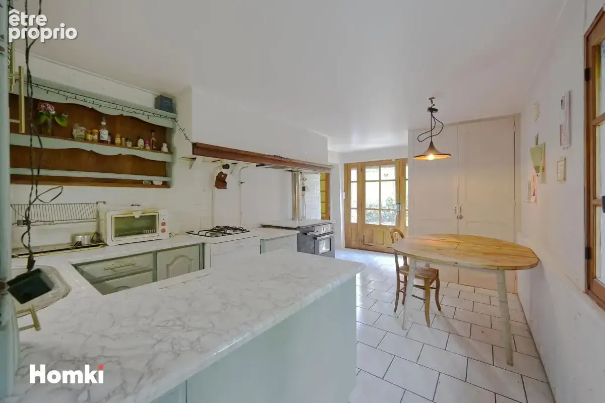 Maison de caractère de 153 m² avec 2 hectares de terrain – Un véritable havre de paix à Chassignieu - photo 8