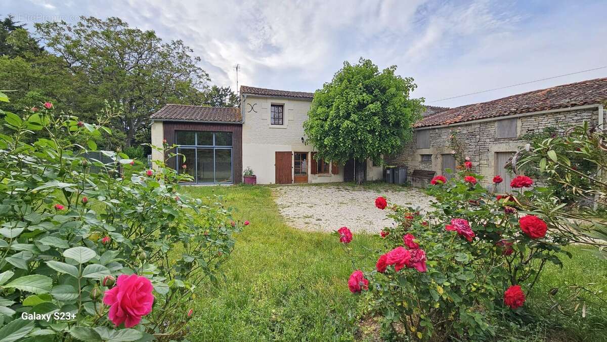 Maison à SAINT-REMY
