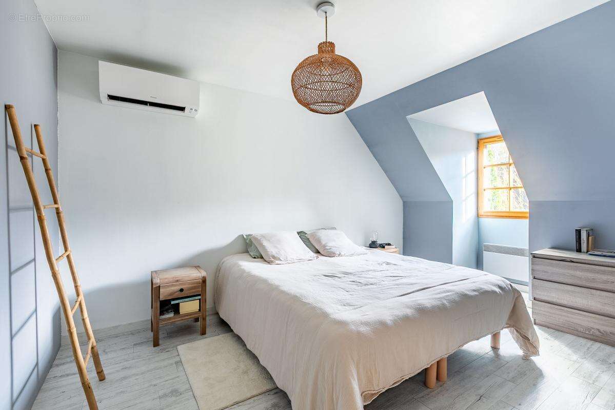 Maison à NEUILLY-SOUS-CLERMONT