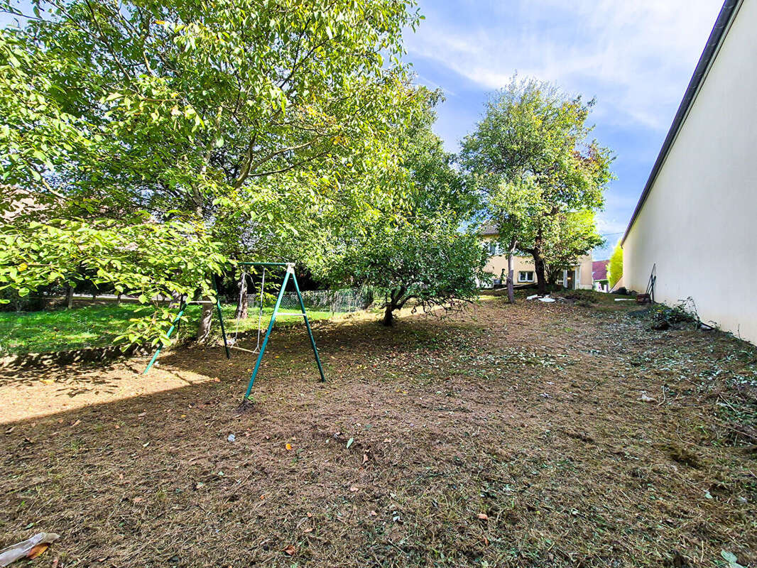 Maison à RUBELLES
