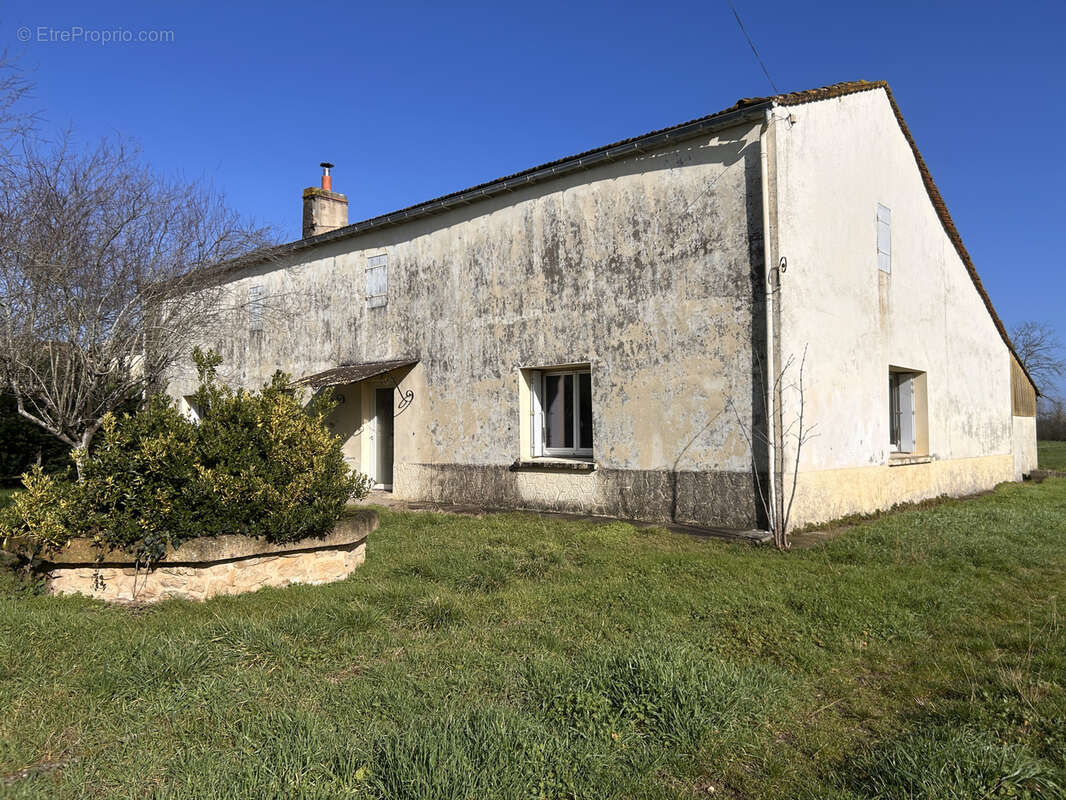 Maison à LANGON