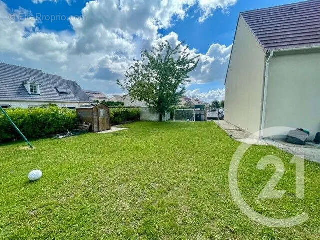 Maison 110 m² à Le Plessis-Belleville  - photo 10
