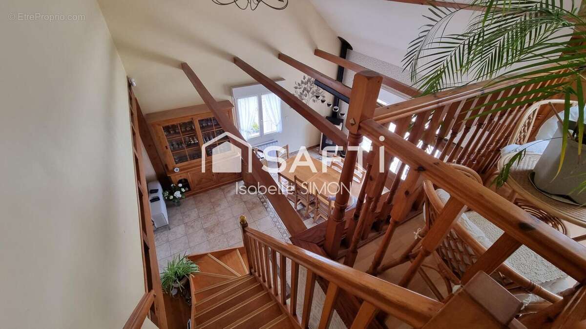 Maison 160 m² à Attin  - photo 6