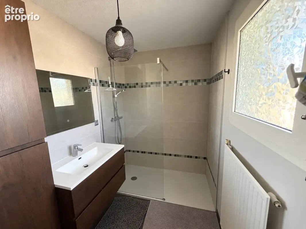 Maison de 95 m2 avec jardin et garage - photo 8