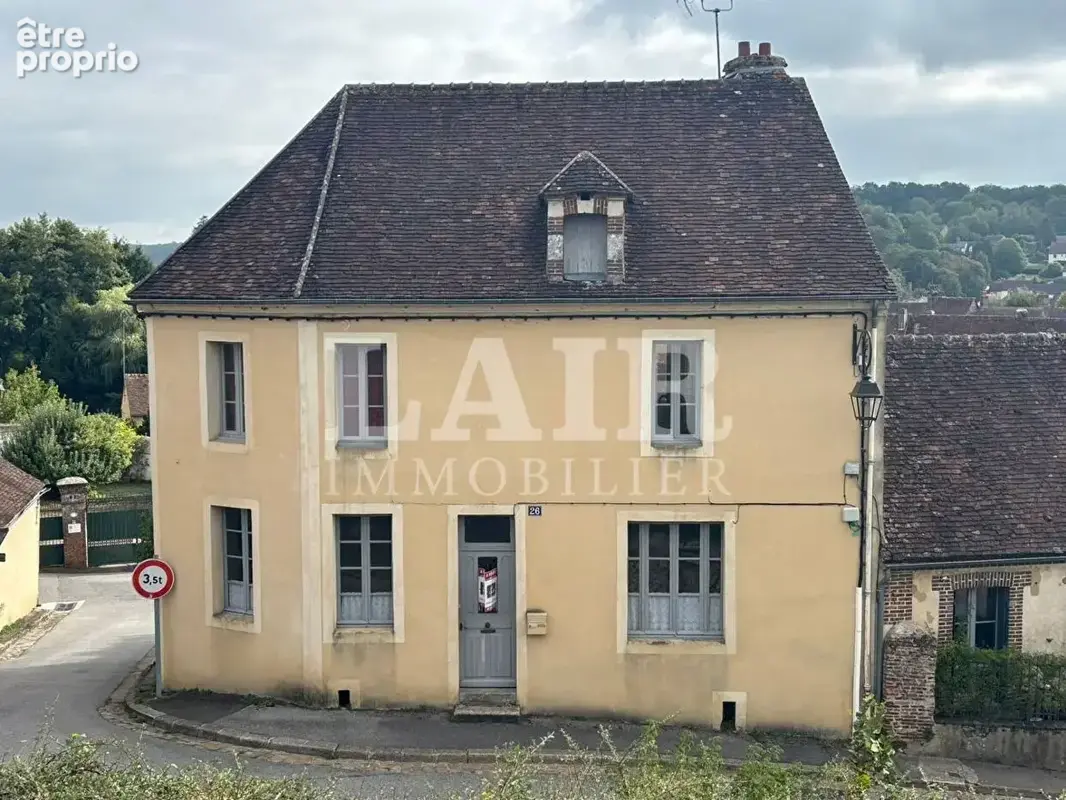 Maison à LONGNY-AU-PERCHE