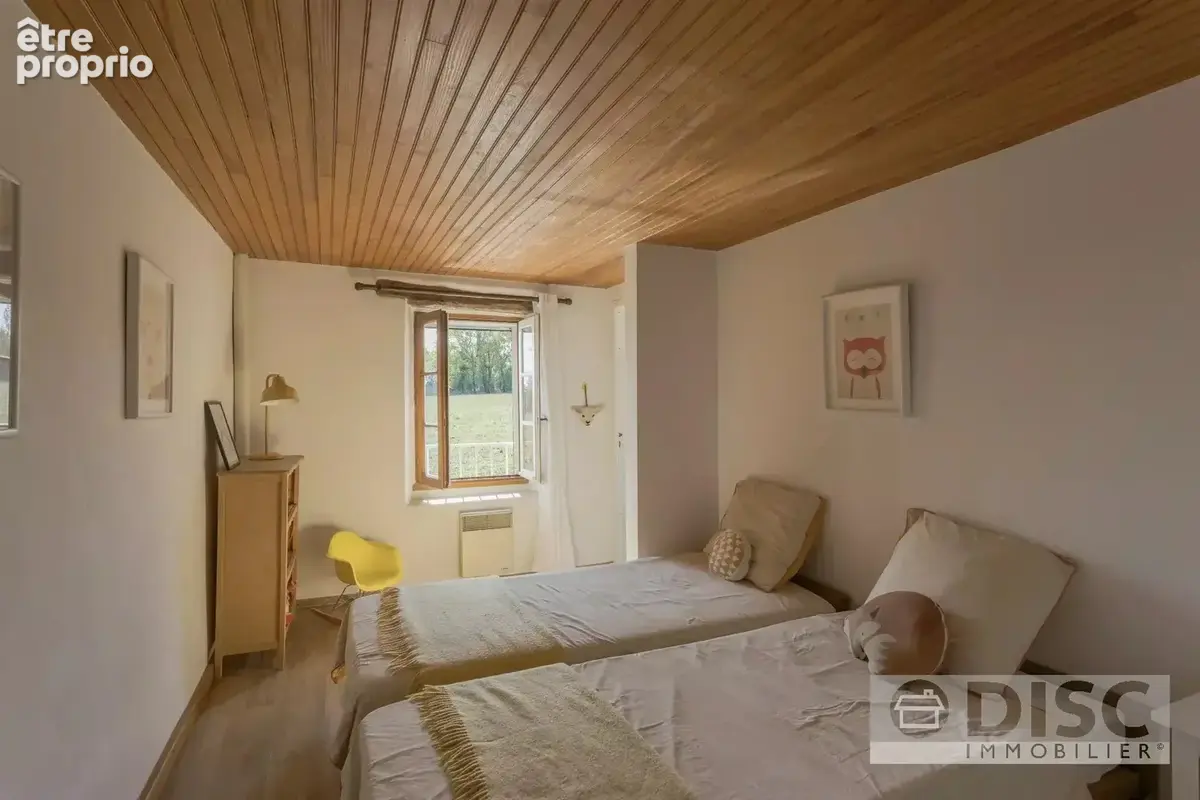 Charmante maison de campagne en pierre rénovée avec piscine et 1,7 ha - photo 20