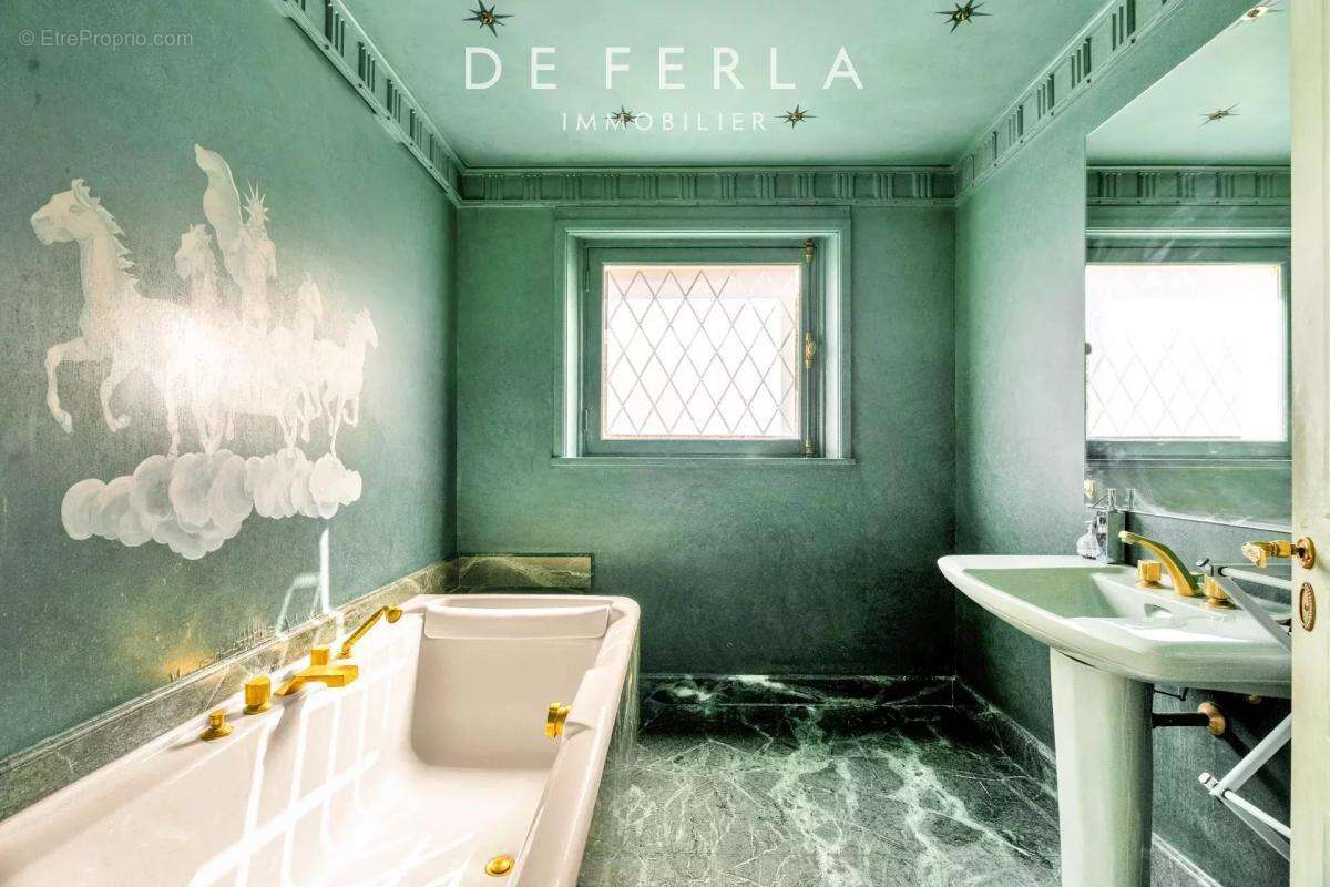 Maison à SAINT-MAUR-DES-FOSSES