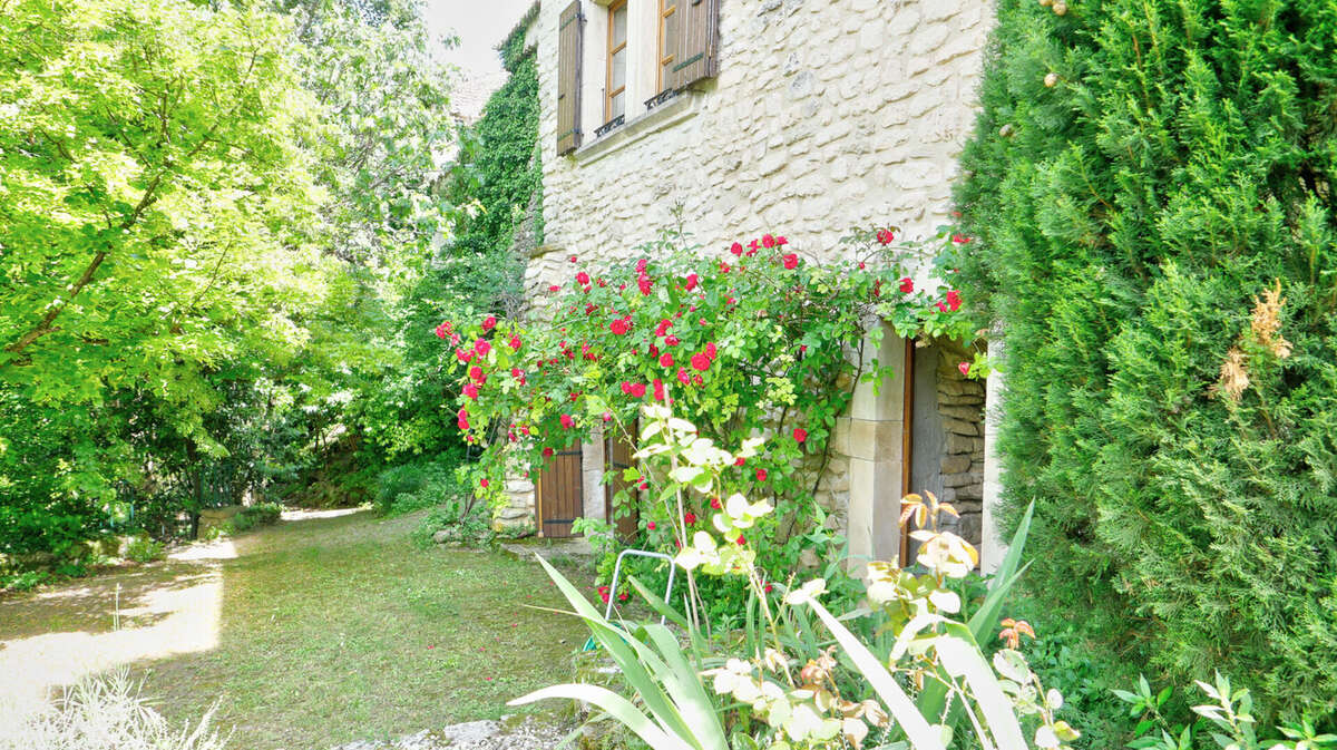 Maison à CHANTEMERLE-LES-GRIGNAN