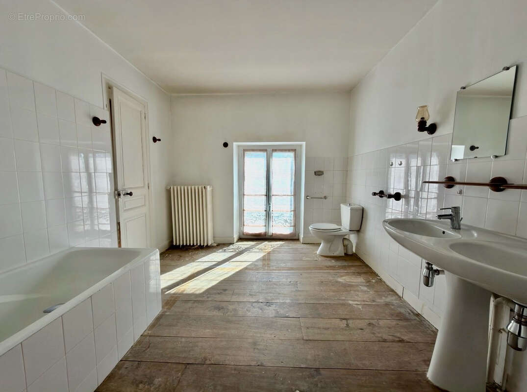 Maison à CHECY