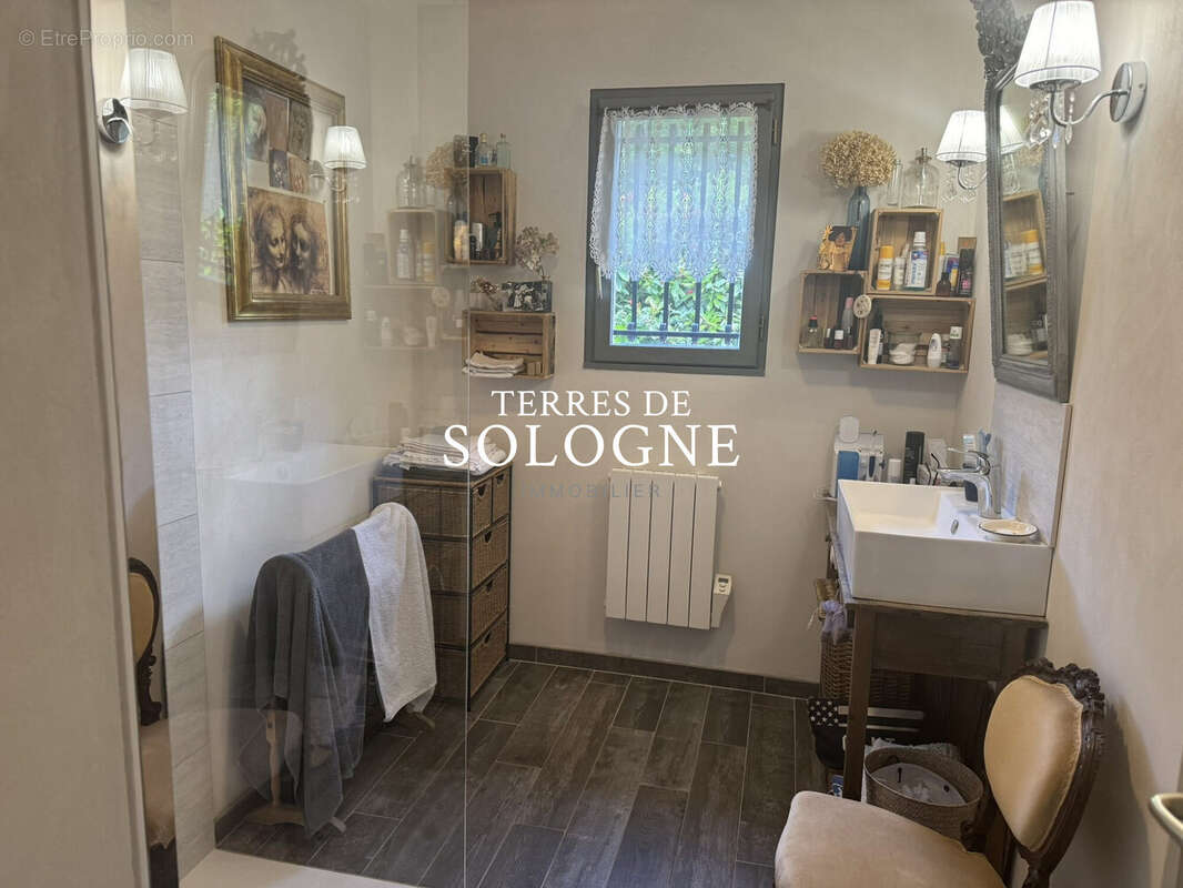 Maison à LAMOTTE-BEUVRON