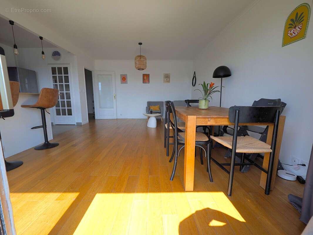 Appartement à ROMAINVILLE