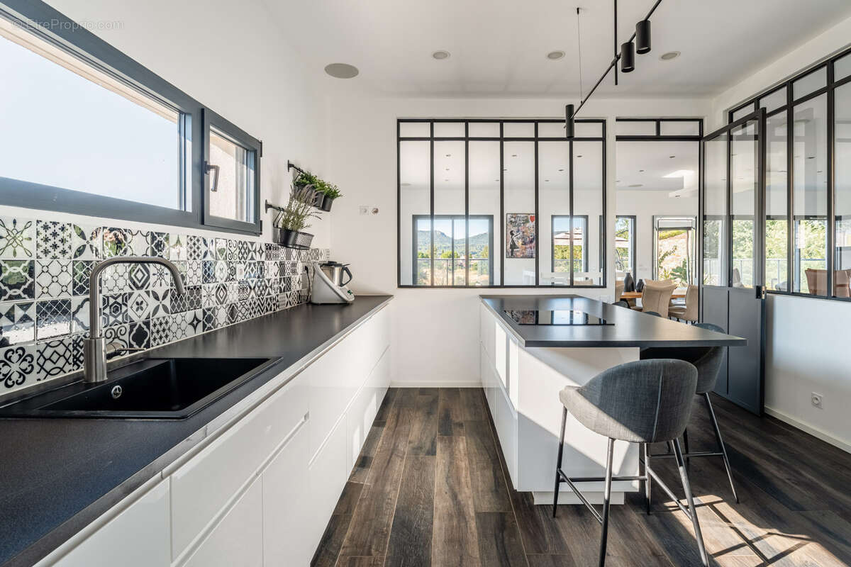 Maison à LA DESTROUSSE