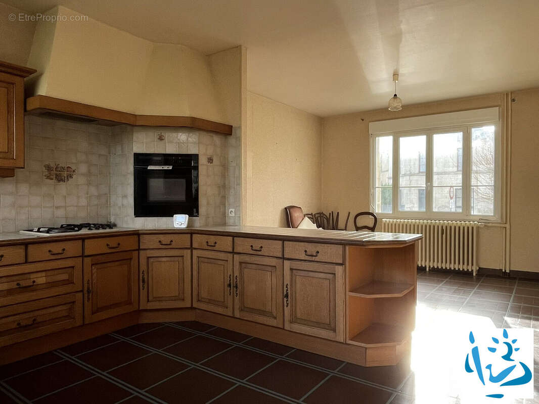 Maison à MORTAGNE-AU-PERCHE