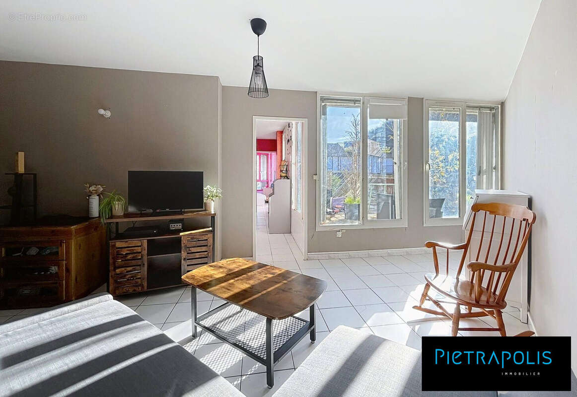 Appartement à GIVORS