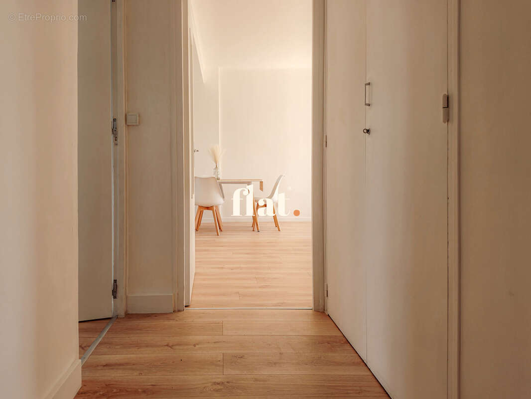 Appartement T3 de 70 m2  - RD POINT DE VANNES - 2 chambres + Cave - photo 25