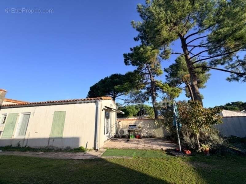 Maison à LA FLOTTE