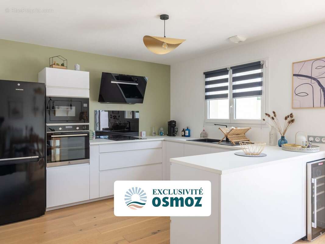 Maison 80 m² à Le Gue-D'allere  - photo 2