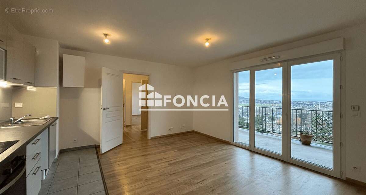 Appartement à TROUVILLE-SUR-MER