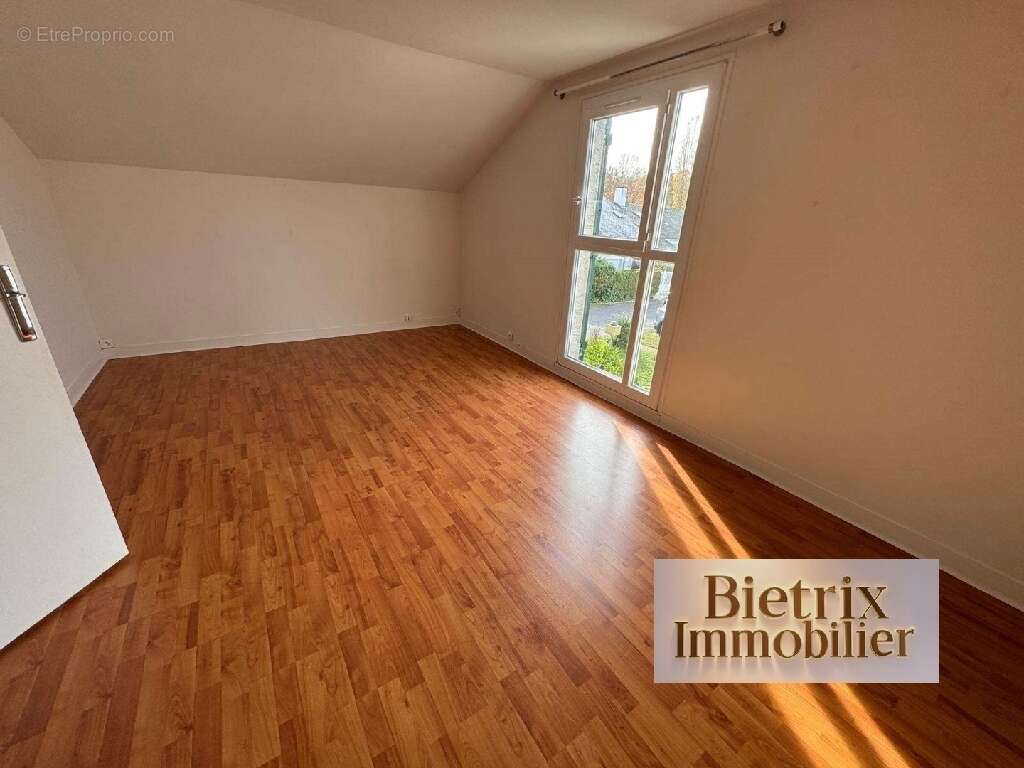 Maison à L'ISLE-ADAM