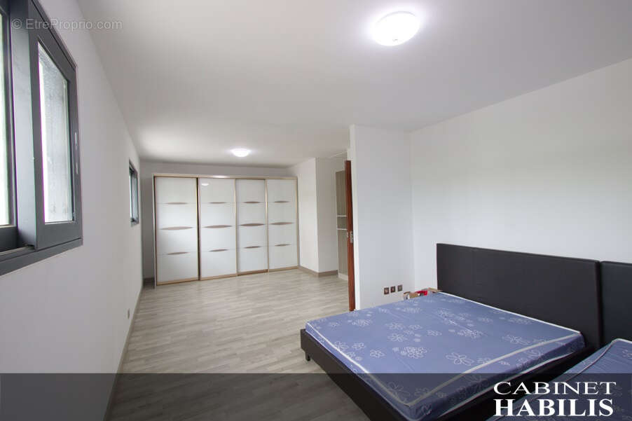 A vendre - maison t4 de 100.54 m2 environ  - saint-pierre - 395 000 € - photo 7