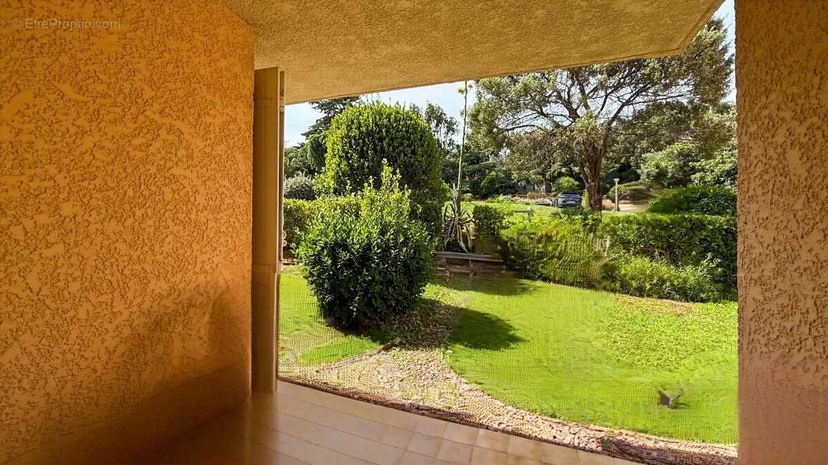 Appartement à SAINT-RAPHAEL