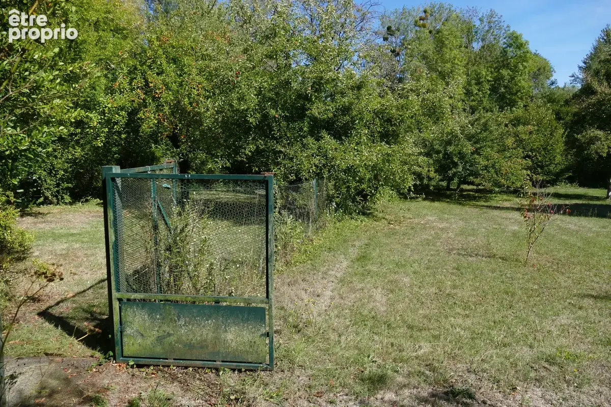 À 10 min de Soissons   Terrain de loisir de 3 135 m2 avec 65 m2 de dépendances - photo 7