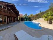 Maison à CHALLES-LES-EAUX