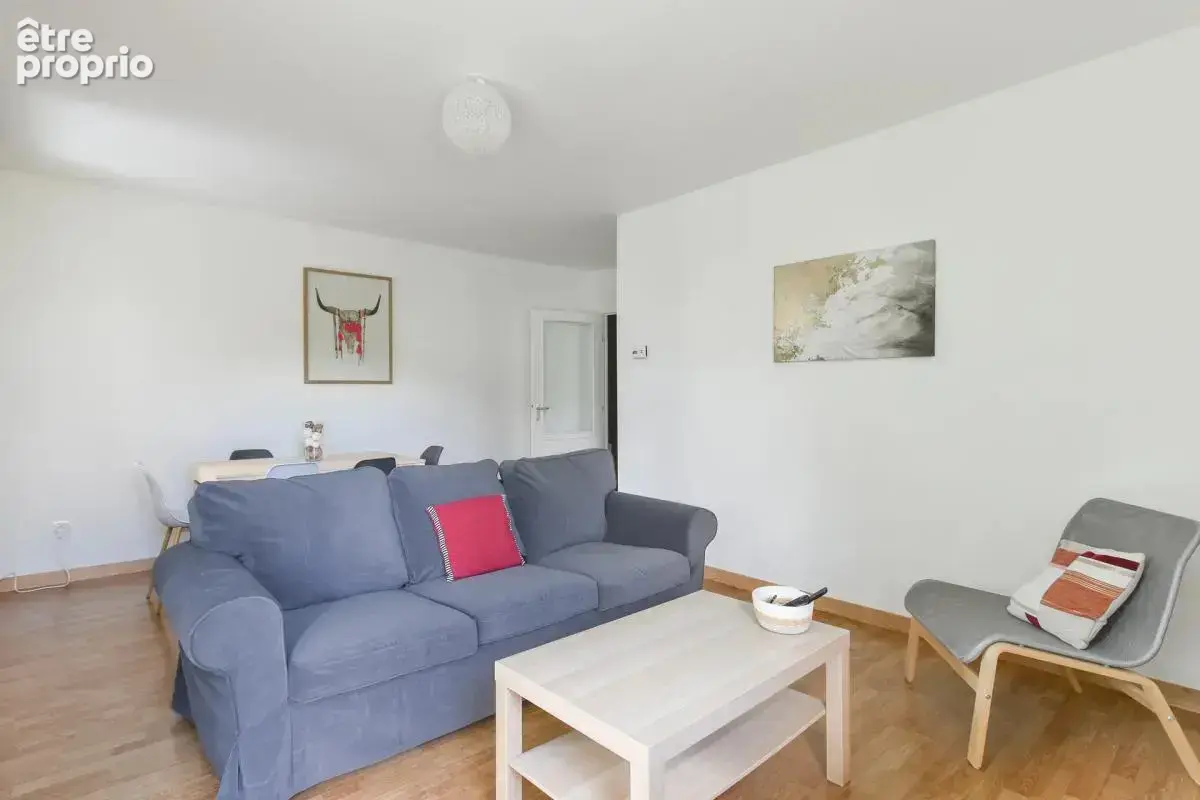 Appartement 3 pièces de 65 m² à Montévrain avec terrasse et cave - photo 3