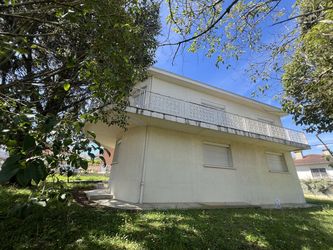 Maison à RAMONVILLE-SAINT-AGNE