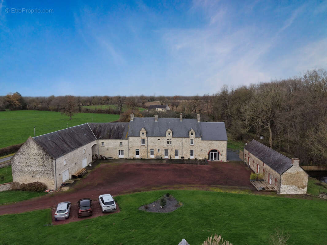 Maison à PICAUVILLE