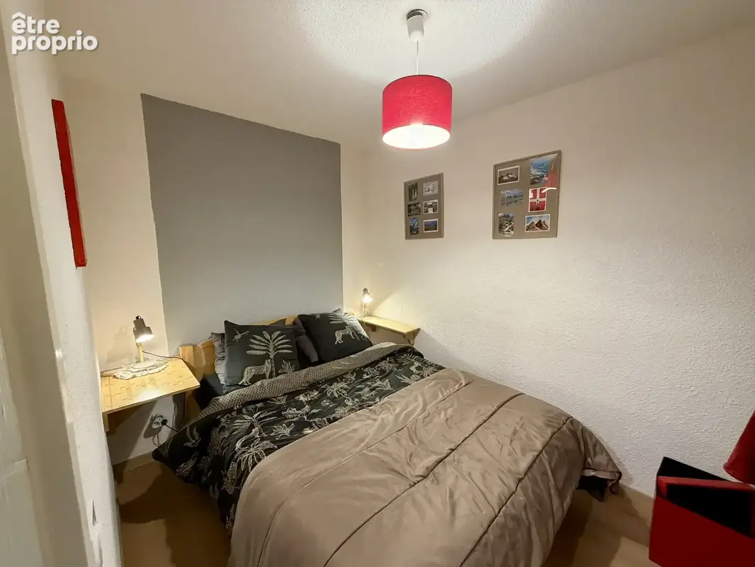 Dans une résidence au pied des pistes de ski et des commerces, venez découvrir ce bel appartement de 34m2, - photo 9